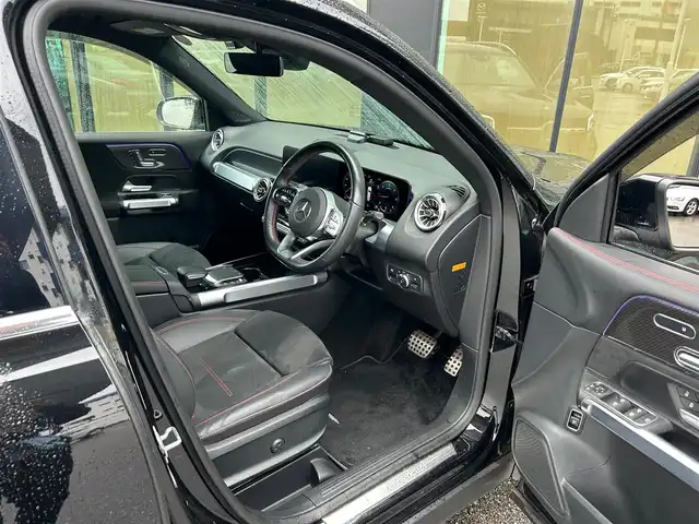 メルセデス・ベンツ Ｍ・ベンツ ＧＬＢ２００ｄ 4マチック AMGライン 石川県 2023(令5)年 2.6万km 黒 衝突軽減ブレーキ/アダプティブクルーズコントロール/ブラインドスポットモニター/レーンキープアシスト/純正ナビ/フルセグTV/360カメラ/クリアランスソナー/オートマチックテールゲート/アンビエントライト