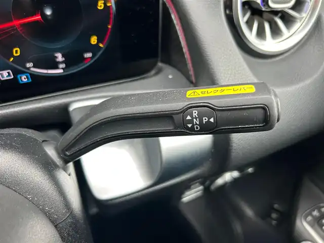 メルセデス・ベンツ Ｍ・ベンツ ＧＬＢ２００ｄ 4マチック AMGライン 石川県 2023(令5)年 2.6万km 黒 衝突軽減ブレーキ/アダプティブクルーズコントロール/ブラインドスポットモニター/レーンキープアシスト/純正ナビ/フルセグTV/360カメラ/クリアランスソナー/オートマチックテールゲート/アンビエントライト