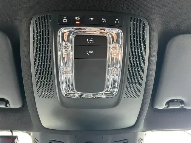 メルセデス・ベンツ Ｍ・ベンツ ＧＬＢ２００ｄ 4マチック AMGライン 石川県 2023(令5)年 2.6万km 黒 衝突軽減ブレーキ/アダプティブクルーズコントロール/ブラインドスポットモニター/レーンキープアシスト/純正ナビ/フルセグTV/360カメラ/クリアランスソナー/オートマチックテールゲート/アンビエントライト