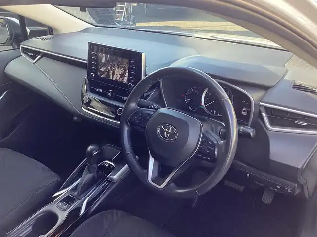 トヨタ カローラ ハイブリット S 鹿児島県 2020(令2)年 3.2万km ホワイトパールクリスタルシャイン ワンオーナー/禁煙車/プッシュスタート/純正ナビ/TV/バックカメラ/ビルトインETC/レーダーブレーキ/レーダークルーズコントロール/ブラインドスポットモニター/ドライブレコーダー/電動パーキング/レーンキープアシスト