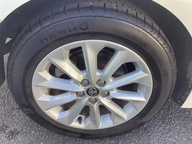 トヨタ カローラ ハイブリット S 鹿児島県 2020(令2)年 3.2万km ホワイトパールクリスタルシャイン ワンオーナー/禁煙車/プッシュスタート/純正ナビ/TV/バックカメラ/ビルトインETC/レーダーブレーキ/レーダークルーズコントロール/ブラインドスポットモニター/ドライブレコーダー/電動パーキング/レーンキープアシスト