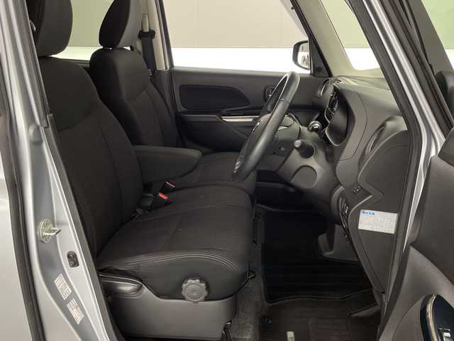 日産 デイズ ルークス ハイウェイスターX Gパッケージ 滋賀県 2017(平29)年 7.1万km クールシルバー エマージェンシーブレーキ/純正ナビTV/（MJ117D-W/CD/Bluetooth/フルセグTV)/純正キセノンオートライト/純正フォグ/純正15インチアルミ/純正フロアマット/両側電動スライドドア/オートマチックハイビーム/オートエアコン/インテリジェントキー/プッシュエンジンスタート/スペアキー/新車時保証書/取扱い説明書