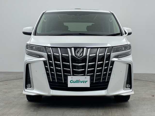 トヨタ アルファード S Cパッケージ 三重県 2019(令1)年 4.2万km ホワイトパールクリスタルシャイン /禁煙車//アルパイン9インチナビ//アルパインフリップダウンモニター//サンルーフ//トヨタセーフティセンス//プリクラッシュセーフティ//オートマチックハイビーム//レーダークルーズコントロール//レーントレーシングアシスト//バックカメラ//ステアリングヒーター//前席パワーシート（運転席メモリ付き）//前席ベンチレーション//前席シートヒーター//オットマン//電子パーキング/パワーバックドア//前方ドライブレコーダー//革巻きステアリング//ステアリングスイッチ//LEDヘッドライト//オートライト