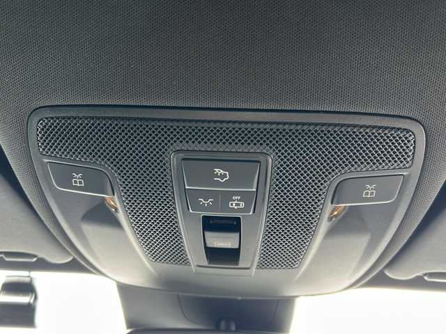 メルセデス・ベンツ ＣＬＡ４５ 4マチック 山形県 2014(平26)年 7.5万km 黒 ４WD/サンルーフ/前席シートヒーター/パドルシフト/メモリ付きパワーシート/GPSレーダー/純正ナビ/（AM/FM/フルセグ/BT）/パワーバックドア/スペアキー×１/ターボ/電動パーキング/AAC/盗難防止装置