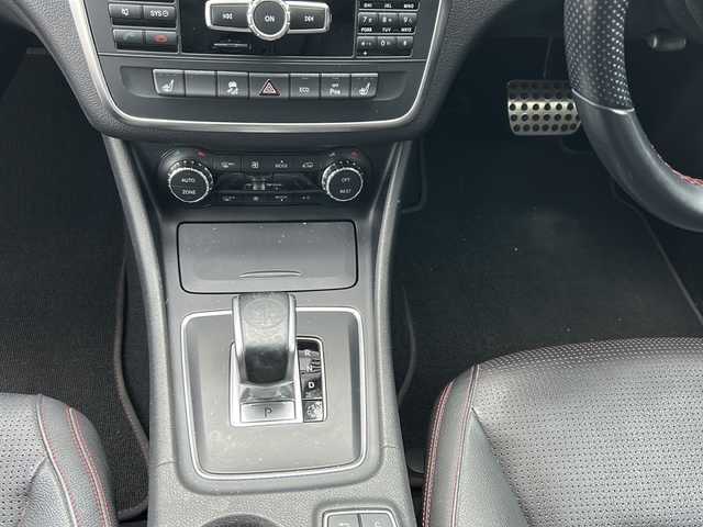 メルセデス・ベンツ ＣＬＡ４５ 4マチック 山形県 2014(平26)年 7.5万km 黒 ４WD/サンルーフ/前席シートヒーター/パドルシフト/メモリ付きパワーシート/GPSレーダー/純正ナビ/（AM/FM/フルセグ/BT）/パワーバックドア/スペアキー×１/ターボ/電動パーキング/AAC/盗難防止装置