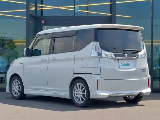スズキ ソリオ バンディット HV MV Dカメラ ブレーキS 東京都 2016(平28)年 12.2万km ピュアホワイトP スズキセーフティサポート/・デュアルカメラブレーキサポート/・車線逸脱警報機能/・先行車発進お知らせ機能/・誤発進抑制機能/・クルーズコントロール/・全方位モニター/プッシュスタート/アイドリングストップ/純正ナビ/フルセグTV/ETC/両側パワースライドドア/シートヒーター/パーソナルテーブル/後席ロールサンシェード/LEDヘッドライト/オートライト/ドアバイザー/15インチ社外アルミホイール/純正アルミホイール付きスタッドレスタイヤ４本車載