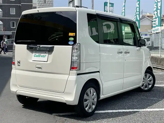 ホンダ Ｎ ＢＯＸ G SSパッケージ 千葉県 2017(平29)年 1.7万km プレミアムホワイトパールⅡ ワンオーナー/純正ナビ/ワンセグTV/CD/Blue Tooth/D/N席シートヒーター/両側パワスラドア/ビルトインETC/電動格納ミラー/後席ロールシェード/前席背面テーブル/後席スピーカー/チップアップシート/キセノンヘッドライト/バックカメラ/取説/保証書/Ｒ６ディーラー記録簿