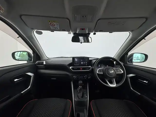 ダイハツ ロッキー X 愛知県 2020(令2)年 5万km レーザーブルークリスタルシャイン メーカーオプション9インチスマホ連携ディスプレイオーディオ/フルセグTV/SmartDeviceLink/BULETOOTH/Applecarplay/USBポート/全方位カメラ/スマートアシスト/　　・衝突回避支援システム/　　・認識回避支援システム/　　・コーナーセンサー（前後）/アイドリングストップ/MTモード/ステアリングリモコン/ETC/フルフラットシート/オートライト/LEDヘッドライト/純正フロアマット/ドアバイザー/取扱説明書/保証書/スマートキー