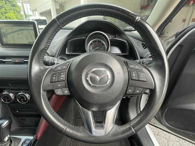 マツダ ＣＸ－３ XD 千葉県 2017(平29)年 9.7万km セラミックM 純正ディーラーナビ(FM/AM/BT/TV/DVD)/バックカメラ/コーナーセンサー/クルーズコントロール/車間認知支援システム/車線逸脱警報システム/LEDヘッドライト/ステアリングリモコン/パドルシフト/電動格納ミラー/ETC/純正フロアマット/プッシュスタート