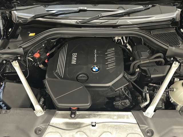ＢＭＷ Ｘ３ xDrive20d Mスポーツ 新潟県 2018(平30)年 5.2万km サファイアブラックP トップ・ビューカメラ/ドライビングアシストプラス/アダプティブクルーズコントロール/ヘッドアップディスプレイ/HDDナビゲーション/(CD/DVD/Bluetooth/USB/フルセグTV)/パドルシフト/LEDヘッドライト/アダプティブヘッドライト/インテリジェントセーフティ/衝突警告システム/歩行者警告システム/レーンキープアシスト/ステアリングサポート/車線変更警告システム/側面衝突警告/パーキングアシスト/ダイナミック・スタビリティ・コントロール/パワーシート/ETC/ドライブレコーダー/ワイヤレス充電/19インチアルミホイール