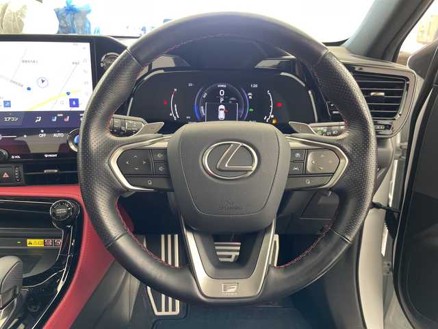 レクサス ＮＸ 350h Fスポーツ 道央・札幌 2023(令5)年 3.4万km ホワイトノーヴァガラスフレーク ・4WD/ハイブリッド/TRDエアロ/・レクサスセーフティーシステム/・プリクラッシュセーフティ/・レーダークルーズコントロール/・純正ディスプレイオーディオ  /・BT/フルセグ/USB/・サンルーフ/寒冷地仕様/・パノラミックビューモニター/・純正前後ドライブレコーダー/・パワーシート/シートヒーター/・シートベンチレーション/シートポジションメモリー/・レーンキープアシスト/横滑り防止装置/・オートハイビーム/・インテリジェントパーキングアシスト/・三眼EDヘッドライト/・ETC2.0