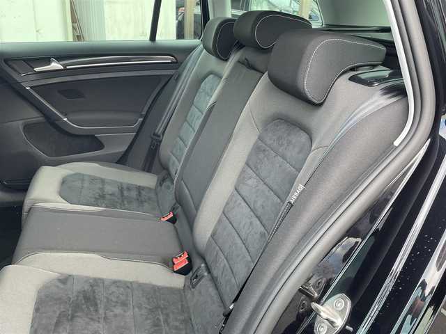 フォルクスワーゲン ゴルフ ヴァリアント TSIハイライン 福島県 2017(平29)年 8.1万km 黒 ワンオーナー/純正ナビ/・ＣＤ/・ＤＶＤ/・ＵＳＢ/・ＡＵＸ/・Ｂｌｕｅｔｏｏｔｈ/バックカメラ/クルーズコントロール/ビルトインＥＴＣ/ドライブレコーダー/オートホールド/純正フロアマット