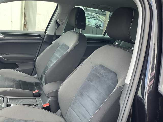 フォルクスワーゲン ゴルフ ヴァリアント TSIハイライン 福島県 2017(平29)年 8.1万km 黒 ワンオーナー/純正ナビ/・ＣＤ/・ＤＶＤ/・ＵＳＢ/・ＡＵＸ/・Ｂｌｕｅｔｏｏｔｈ/バックカメラ/クルーズコントロール/ビルトインＥＴＣ/ドライブレコーダー/オートホールド/純正フロアマット