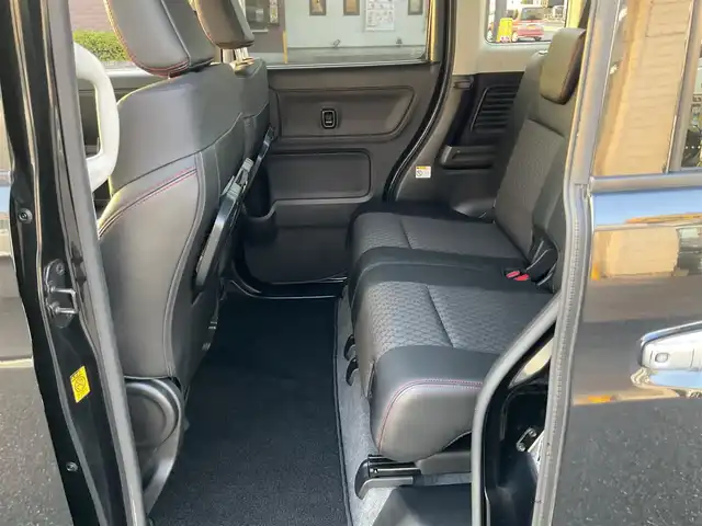 スズキ スペーシア カスタム HYBRID XS 滋賀県 2020(令2)年 6.9万km ブルーイッシュブラックパール3 車検R9年1月迄/スズキセーフティーサポート/ストラーダSDナビ/・Bluetooth・フルセグTV/全方位モニター/パーキングサポート/ヘッドアップディスプレイ/USBソケット/両側パワースライドドア/ハーフレザーシート/シートヒーター/LEDヘッドライト/LEDフォグランプ/ETC/革巻きステアリングホイール/スリムサーキューレーター/パーソナルテーブル/純正15インチアルミホイール/取説/保証書/スペアキー/