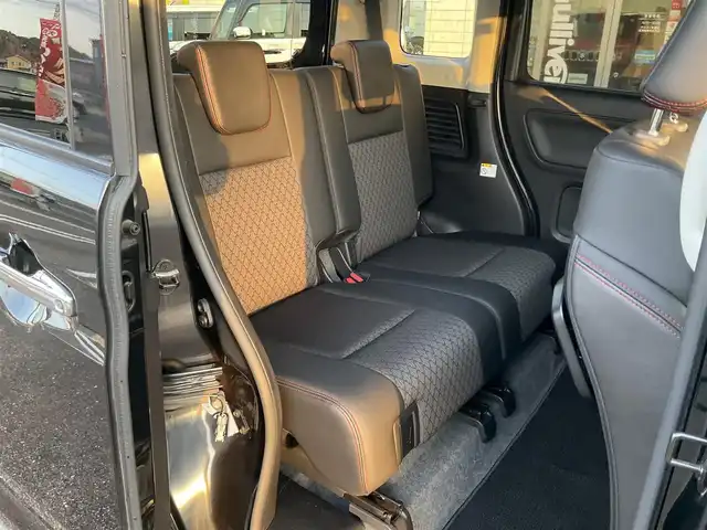 スズキ スペーシア カスタム HYBRID XS 滋賀県 2020(令2)年 6.9万km ブルーイッシュブラックパール3 車検R9年1月迄/スズキセーフティーサポート/ストラーダSDナビ/・Bluetooth・フルセグTV/全方位モニター/パーキングサポート/ヘッドアップディスプレイ/USBソケット/両側パワースライドドア/ハーフレザーシート/シートヒーター/LEDヘッドライト/LEDフォグランプ/ETC/革巻きステアリングホイール/スリムサーキューレーター/パーソナルテーブル/純正15インチアルミホイール/取説/保証書/スペアキー/