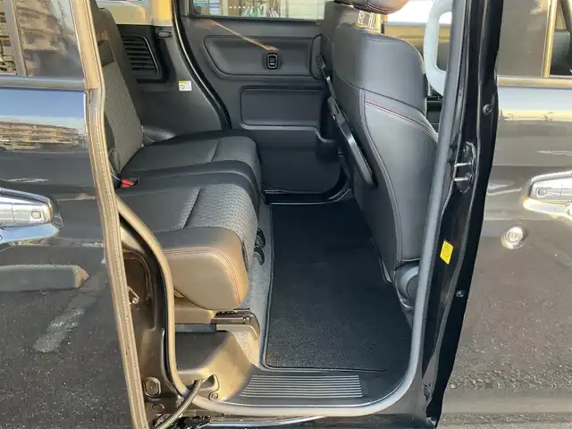 スズキ スペーシア カスタム HYBRID XS 滋賀県 2020(令2)年 6.9万km ブルーイッシュブラックパール3 車検R9年1月迄/スズキセーフティーサポート/ストラーダSDナビ/・Bluetooth・フルセグTV/全方位モニター/パーキングサポート/ヘッドアップディスプレイ/USBソケット/両側パワースライドドア/ハーフレザーシート/シートヒーター/LEDヘッドライト/LEDフォグランプ/ETC/革巻きステアリングホイール/スリムサーキューレーター/パーソナルテーブル/純正15インチアルミホイール/取説/保証書/スペアキー/