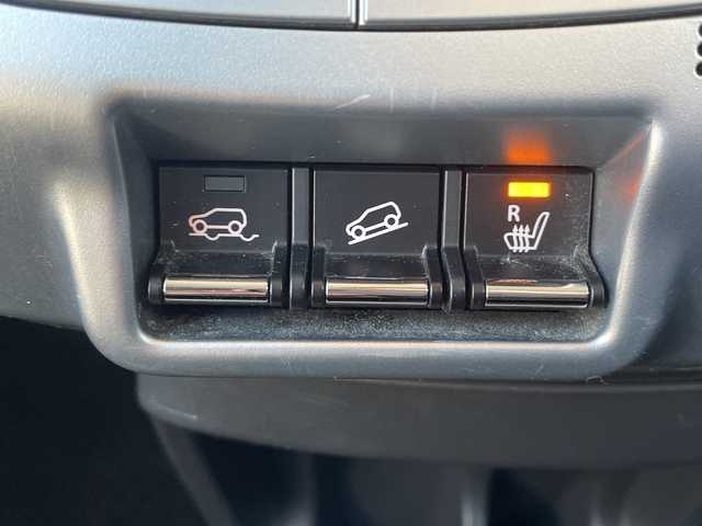 スズキ ハスラー G 道央・札幌 2015(平27)年 6.1万km クールカーキPM (株)IDOMが運営する【じしゃロン札幌豊平店】の自社ローン対象車両になります。こちらは現金ご利用時の価格です。自社ローンご希望の方は別途その旨お申付け下さい。/・４WD/・衝突軽減システム/・社外メモリナビ/ラジオ・ワンセグ・ＣＤ/・積込み夏タイヤ/・横滑り防止装置/・運転席シートヒーター/・社外エンジンスターター/・ダウンヒルアシストコントロール/・グリップアシスト/・ＥＴＣ/・電格ミラー/・取扱説明書/・保証書