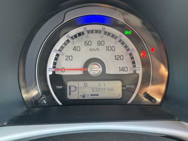 スズキ ハスラー G 道央・札幌 2015(平27)年 6.1万km クールカーキPM (株)IDOMが運営する【じしゃロン札幌豊平店】の自社ローン対象車両になります。こちらは現金ご利用時の価格です。自社ローンご希望の方は別途その旨お申付け下さい。/・４WD/・衝突軽減システム/・社外メモリナビ/ラジオ・ワンセグ・ＣＤ/・積込み夏タイヤ/・横滑り防止装置/・運転席シートヒーター/・社外エンジンスターター/・ダウンヒルアシストコントロール/・グリップアシスト/・ＥＴＣ/・電格ミラー/・取扱説明書/・保証書