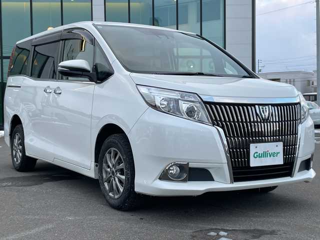 トヨタ エスクァイア Gi 道央・札幌 2017(平29)年 8.8万km ホワイトパールクリスタルシャイン ・4WD　/寒冷地仕様/・トヨタセーフティセンス/・プリクラッシュセーフティ/・アクティブクルーズコントロール/・レーンキープアシスト/・純正メモリナビ/・ＤＶＤ・ＣＤ・ＳＤ・ＢＴ/・フルセグＴＶ/バックカメラ/・黒レザーシート/・前席シートヒーター/・スマートキー/エンジンスターボタン/・両側パワースライドドア/・オートライト/オートハイビーム/・LEDヘッドライト/フォグライト/・前方ドラレコ