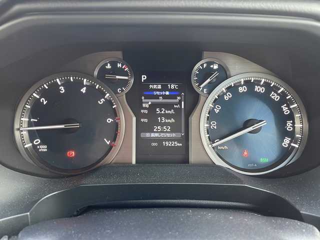 トヨタ ランドクルーザー プラド TX Lパッケージ 鳥取県 2023(令5)年 2万km ブラック ワンオーナー/7人乗り/WALD製20インチAW/サンルーフ/ブラックレザーシート/全方位カメラ/電子切替トランスファ/スマートキーx２個/ウッドコンビハンドル/メーカーナビゲーション/HDMI入力キッド/フルセグ・Bluetooth/TVキャンセラー/プリクラッシュセーフティ/レーンデパーチャー/レーダークルーズ/インテリソナー/オートハイビーム/前席パワーシート/サード電動格納シート/前席エアーシート/オートワイパー/オートライト/オートリトラクトミラー/LEDヘッドライト/LEDフォグ/ETCユニット/保証書・取説・スペアキー