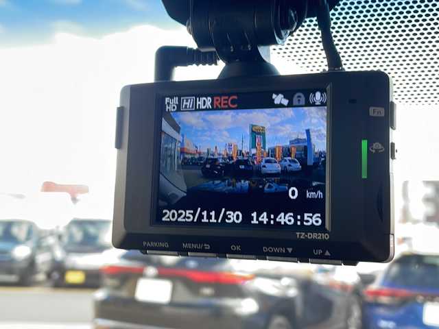 トヨタ ランドクルーザー プラド TX Lパッケージ 鳥取県 2023(令5)年 2万km ブラック ワンオーナー/7人乗り/WALD製20インチAW/サンルーフ/ブラックレザーシート/全方位カメラ/電子切替トランスファ/スマートキーx２個/ウッドコンビハンドル/メーカーナビゲーション/HDMI入力キッド/フルセグ・Bluetooth/TVキャンセラー/プリクラッシュセーフティ/レーンデパーチャー/レーダークルーズ/インテリソナー/オートハイビーム/前席パワーシート/サード電動格納シート/前席エアーシート/オートワイパー/オートライト/オートリトラクトミラー/LEDヘッドライト/LEDフォグ/ETCユニット/保証書・取説・スペアキー