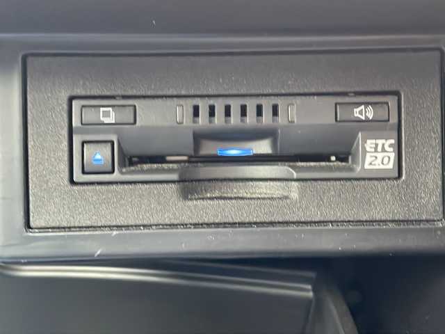 トヨタ ランドクルーザー プラド TX Lパッケージ 鳥取県 2023(令5)年 2万km ブラック ワンオーナー/7人乗り/WALD製20インチAW/サンルーフ/ブラックレザーシート/全方位カメラ/電子切替トランスファ/スマートキーx２個/ウッドコンビハンドル/メーカーナビゲーション/HDMI入力キッド/フルセグ・Bluetooth/TVキャンセラー/プリクラッシュセーフティ/レーンデパーチャー/レーダークルーズ/インテリソナー/オートハイビーム/前席パワーシート/サード電動格納シート/前席エアーシート/オートワイパー/オートライト/オートリトラクトミラー/LEDヘッドライト/LEDフォグ/ETCユニット/保証書・取説・スペアキー