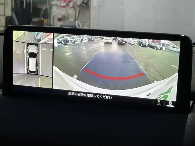 マツダ ＣＸ－５ XD ブラックトーンエディション 京都府 2022(令4)年 4.4万km スノーフレイクホワイトパールマイカ 純正ナビ/(10.25型センターディスプレイ/Bluetooth)/フルセグTV/ハンズフリーパワーバックドア/バック/サイド/フロントカメラ/360°ビューモニター/ETC/ドライブレコーダー/レーダークルーズコントロール/パーキングセンサー/誤発進抑制制御/スマートブレーキサポート/ブラインドスポットモニタリング/車線逸脱警報システム/レーンキープアシストシステム/ドライバーアテンションアラート/交通標識認識システム/アクティブドライビングディスプレイ/ターボ/アダプティブLEDヘッドランプ/本革巻きステアリング/ステアリングヒーター/パドルシフト/ハーフレザーシート/D席パワーシート/シートメモリー/前席シートヒーター/純正19インチアルミホイール/アドバンストキー/キーレスエントリーシステム