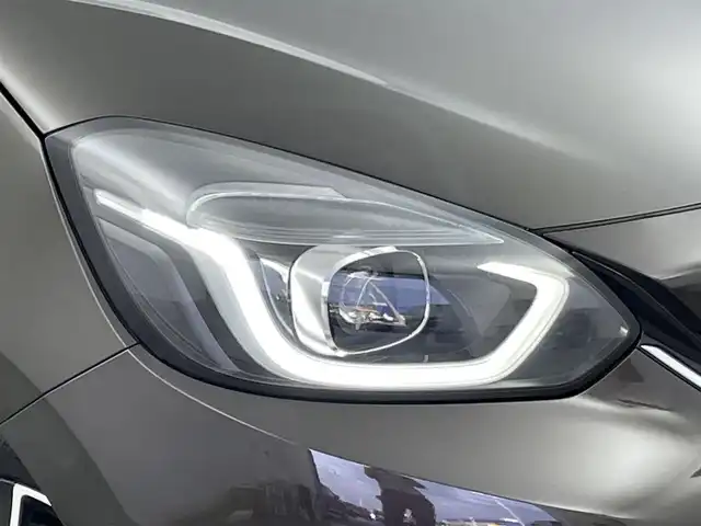 ホンダ フィット e:HEVリュクス 群馬県 2020(令2)年 3.3万km 茶 純正８インチナビ/バックカメラ/アダプティブクルーズコントロール/ドライブレコーダー/ETC/オートハイビーム/シートヒーター/レーンキープアシスト/BT接続/ワイパーデアイサー/盗難防止装置/横滑り防止装置/衝突被害軽減システム/ステアリングリモコン/SRSエアバック （運転席/助手席/サイド/カーテン）/本革シート/純正16インチアルミホイール/禁煙車