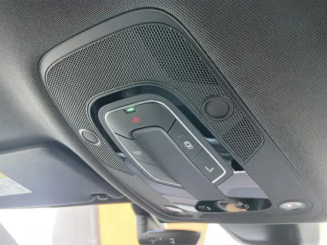 アウディ Ｑ５ 2．0TFSIクワトロ スポーツ 鹿児島県 2019(令1)年 5.1万km 白 禁煙車/純正ナビ/Bluetooth/バックカメラ/ETC/ドライブレコーダー/ハーフレザーシート/4WD/電動リアゲート/純正フロアマット/純正19インチアルミホイール/パワーシート