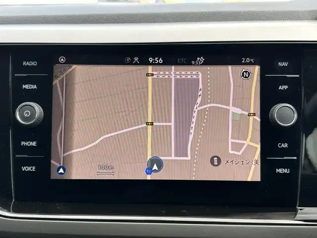 フォルクスワーゲン ＶＷ ポロ TSIコンフォートライン 福島県 2021(令3)年 2.4万km ピュアホワイト ワンオーナー/プリクラッシュブレーキシステム/プロアクティブオキュパントプロテクション/純正SDナビゲーション/【フルセグTV/Bluetooth/App connect】/ETC2.0/リアビューカメラ/LEDヘッドライト/・オートライト/スマートキー/・プッシュスタート/電動格納ミラー/・ヒーテッドドアミラー/純正フロアマット/取扱説明書/新車時保証書