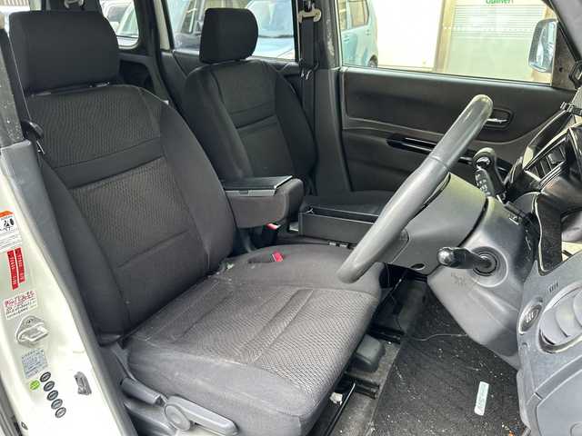 スズキ パレット ＳＷ TS 福岡県 2011(平23)年 19.3万km パールホワイト ディスプレイオーディオ/DVD/Bluetooth/FM/AM/iPod/AUX/オートライト/フォグランプ/電動格納ミラー/純正フロアマット/ETC（ビルド