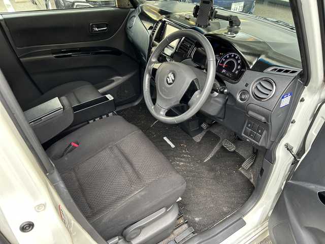 スズキ パレット ＳＷ TS 福岡県 2011(平23)年 19.3万km パールホワイト ディスプレイオーディオ/DVD/Bluetooth/FM/AM/iPod/AUX/オートライト/フォグランプ/電動格納ミラー/純正フロアマット/ETC（ビルド