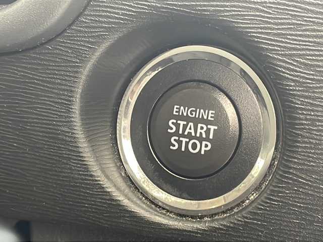 スズキ ワゴンＲ スティングレー X 沖縄県 2013(平25)年 13万km シルキーシルバーメタリック 社外ディスプレイオーディオ　【FH-770DVD】/　(CD/DVD AM/FM)/オートライト　/プッシュスタート　/スマートキー　/アイドリングストップ　/横滑り防止機能　/純正フロアマット　/オートエアコン　/パワーステアリング　/パワーウィンドウ　