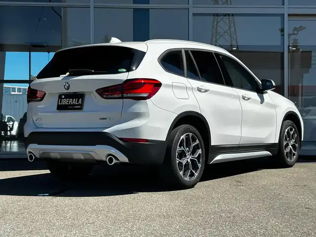 ＢＭＷ Ｘ１ xDrive 18d xライン 富山県 2020(令2)年 2.3万km 白 HDDナビ/AM/FMラジオ/Bluetooth接続/USB接続/バックカメラ/ドラレコ/アイドリングストップ/プッシュスタート/ミラー内蔵型ETC/コーナーセンサー/D/N席パワーシート/D席メモリ機能付き/パークアシスト/ダウンヒルアシスト/レーンキープアシスト/衝突軽減