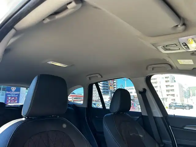 ＢＭＷ Ｘ１ xDrive 18d xライン 富山県 2020(令2)年 2.3万km 白 HDDナビ/AM/FMラジオ/Bluetooth接続/USB接続/バックカメラ/ドラレコ/アイドリングストップ/プッシュスタート/ミラー内蔵型ETC/コーナーセンサー/D/N席パワーシート/D席メモリ機能付き/パークアシスト/ダウンヒルアシスト/レーンキープアシスト/衝突軽減