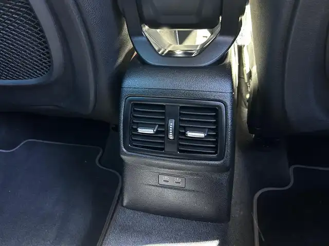 ＢＭＷ Ｘ１ xDrive 18d xライン 富山県 2020(令2)年 2.3万km 白 HDDナビ/AM/FMラジオ/Bluetooth接続/USB接続/バックカメラ/ドラレコ/アイドリングストップ/プッシュスタート/ミラー内蔵型ETC/コーナーセンサー/D/N席パワーシート/D席メモリ機能付き/パークアシスト/ダウンヒルアシスト/レーンキープアシスト/衝突軽減