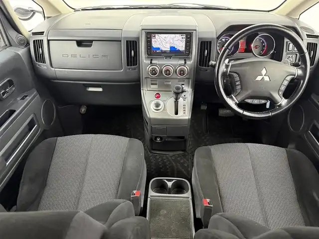 三菱 デリカＤ：５ ROADEST G Navi P 愛知県 2008(平20)年 16.9万km ディープブラックマイカ ・ワンオーナ/・保証書/・社外デジタルインナーミラー/・取扱説明書/・電動格納ミラー/・バイザー/・パドルシフト/・ウィンカーミラー/・フォグライト/・シートリフター