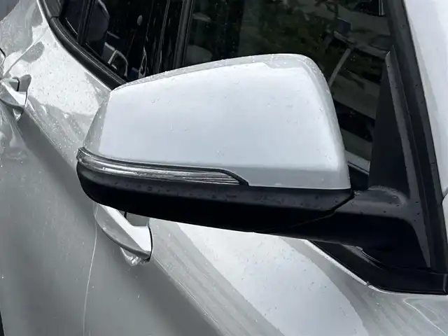 ＢＭＷ Ｘ１ xDrive 18d 静岡県 2017(平29)年 10.5万km ミネラルホワイト ユーザー買取車両/純正ナビ/　【CD/BT】/純正LEDヘッドライト/純正18インチAW/バックカメラ/アダクティブクルーズコントロール/ドライブレコーダー/茶レザーシート/シートヒーター/ミラー一体型ETC/スマートキー/プッシュスタート/新車時保証書/取扱説明書