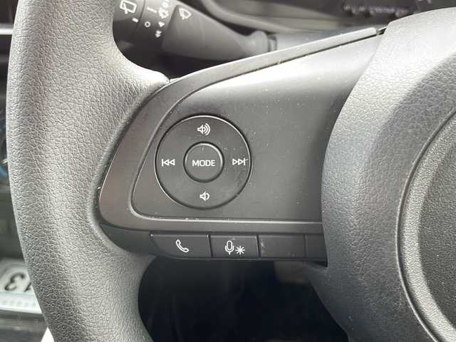 トヨタ ライズ XS 道東・釧路十勝 2021(令3)年 3.3万km シャイニングホワイトパール 4WD/社外メモリナビ　/(フルセグTV/ＤＶＤ再生/Ｂｌｕｅｔｏｏｔｈ接続)　/前後ドライブレコーダー　/ビルトインＥＴＣ2.0　/バックカメラ　/前席シートヒーター　/前後コーナーセンサー　/衝突軽減ブレーキ/横滑り防止装置　/アイドリングストップ/スマートキー/プッシュスタート　/純正ＬＥＤヘッドライト　/純正フロアマット/サマータイヤ積み込み