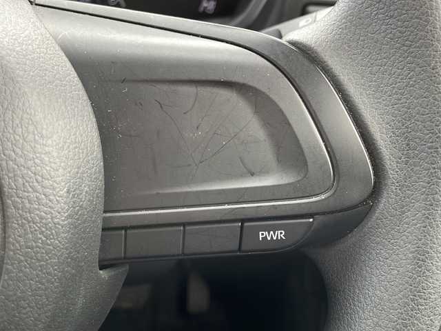 トヨタ ライズ XS 道東・釧路十勝 2021(令3)年 3.3万km シャイニングホワイトパール 4WD/社外メモリナビ　/(フルセグTV/ＤＶＤ再生/Ｂｌｕｅｔｏｏｔｈ接続)　/前後ドライブレコーダー　/ビルトインＥＴＣ2.0　/バックカメラ　/前席シートヒーター　/前後コーナーセンサー　/衝突軽減ブレーキ/横滑り防止装置　/アイドリングストップ/スマートキー/プッシュスタート　/純正ＬＥＤヘッドライト　/純正フロアマット/サマータイヤ積み込み