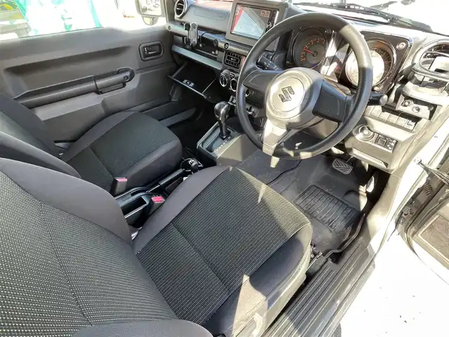 スズキ ジムニー XL 長野県 2019(平31)年 7.5万km ミディアムグレー フルセグテレビ/AM/FM/Bluetooth/シートヒーター/ドアバイザー/4WD/プッシュスタート/パワーウィンドウ/スペアキー/社外フロアマット/ダウンヒルアシストコントロール/電動格納ミラー