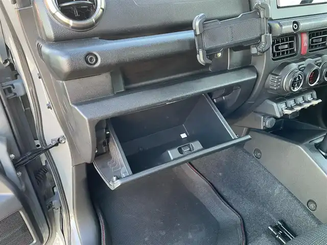 スズキ ジムニー XL 長野県 2019(平31)年 7.5万km ミディアムグレー フルセグテレビ/AM/FM/Bluetooth/シートヒーター/ドアバイザー/4WD/プッシュスタート/パワーウィンドウ/スペアキー/社外フロアマット/ダウンヒルアシストコントロール/電動格納ミラー