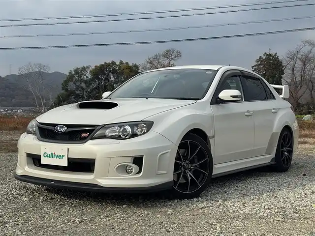 スバル インプレッサ ＷＲＸ STi 兵庫県 2014(平26)年 5.6万km サテンホワイトパール STIエアロ(F/S)/STIタワーバー/ウェッズスポーツ18インチAW/純正ナビ/フルセグTV/Bluetooth接続可/DVD再生可/ETC/ハーフレザーシート/前後ドラレコ/大型リアスポイラー/ツインスクロールターボ