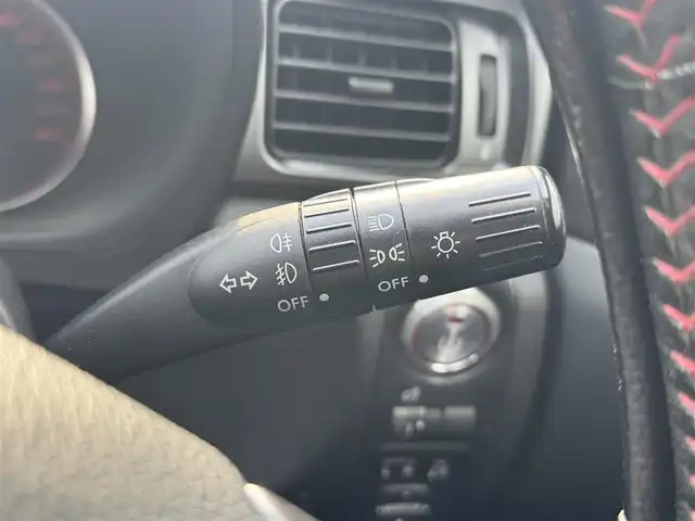 スバル インプレッサ ＷＲＸ STi 兵庫県 2014(平26)年 5.6万km サテンホワイトパール STIエアロ(F/S)/STIタワーバー/ウェッズスポーツ18インチAW/純正ナビ/フルセグTV/Bluetooth接続可/DVD再生可/ETC/ハーフレザーシート/前後ドラレコ/大型リアスポイラー/ツインスクロールターボ