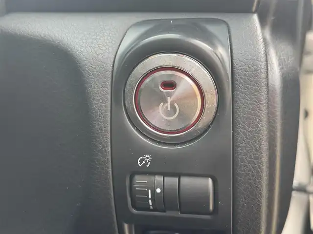 スバル インプレッサ ＷＲＸ STi 兵庫県 2014(平26)年 5.6万km サテンホワイトパール STIエアロ(F/S)/STIタワーバー/ウェッズスポーツ18インチAW/純正ナビ/フルセグTV/Bluetooth接続可/DVD再生可/ETC/ハーフレザーシート/前後ドラレコ/大型リアスポイラー/ツインスクロールターボ