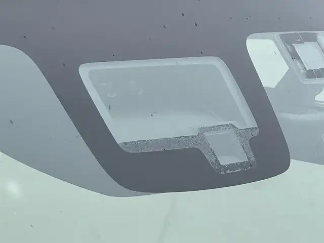 スズキ クロスビー HYBRID MZ 秋田県 2018(平30)年 2.7万km ミネラルグレーM 純正ナビ/衝突軽減システム/４WD/LEDヘッドライト/フルセグ/社外アルミ/スマートキー/ターボ/全方位カメラ/前席シートヒーター/クルーズコントロール/レーンキープアシスト/プッシュスタート/ドライブレコーダー/ダウンヒルアシストコントロール/アイドリングストップ/パーキングアシスト/パドルシフト/ETC/純正フロアマット/純正ドアバイザー/オートライト/オートエアコン/パワーステアリング/パワーウィンドウ/横滑り防止/盗難防止装置/電動格納ウィンカーミラー