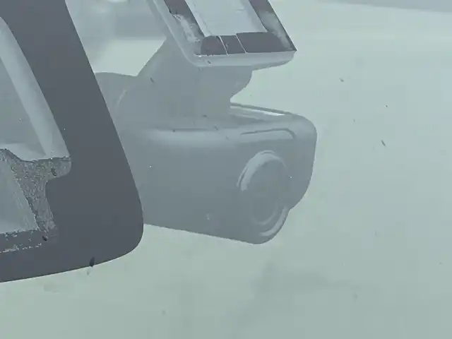 スズキ クロスビー HYBRID MZ 秋田県 2018(平30)年 2.7万km ミネラルグレーM 純正ナビ/衝突軽減システム/４WD/LEDヘッドライト/フルセグ/社外アルミ/スマートキー/ターボ/全方位カメラ/前席シートヒーター/クルーズコントロール/レーンキープアシスト/プッシュスタート/ドライブレコーダー/ダウンヒルアシストコントロール/アイドリングストップ/パーキングアシスト/パドルシフト/ETC/純正フロアマット/純正ドアバイザー/オートライト/オートエアコン/パワーステアリング/パワーウィンドウ/横滑り防止/盗難防止装置/電動格納ウィンカーミラー