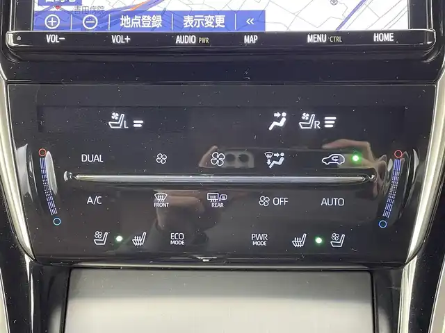 トヨタ ハリアー プレミアム メタル&レザーP 大阪府 2018(平30)年 5.4万km ブラック トヨタセーフティセンス/・プリクラッシュセーフティ/・レーントレーシングアシスト/・クリアランスソナー/・パーキングサポートブレーキ/・ロードサインアシスト/・オートマチックハイビーム/・クリアランスソナー/純正SDナビ【NSZT-Y68T】/（AM/FM/CD/DVD/BT/SD/フルセグTV）/バックカメラ/ETC/プッシュパーキングブレーキ/オートブレーキホールド/レーダークルーズコントロール/レザーシート/・前席パワーシート/・シートヒーター/・シートクーラー/LEDヘッドライト/電動格納ミラー/パワーバックドア