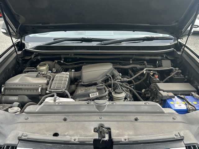 トヨタ ランドクルーザー プラド TX Lパッケージ 愛知県 2014(平26)年 10.1万km ブラック ワンオーナー/禁煙車/社外メモリナビ/　AM/FM/BT/CD/DVD/フルセグTV/前席パワーシート/前席シートヒーター/クルーズコントロール/革巻きステアリング/三列目電動格納シート/オートライト/LEDヘッドライト/フォグランプ/横滑り防止装置/純正フロアマット/W＋カーテンエアバッグ/取説/保証書/スペアキー