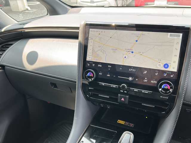 トヨタ アルファードハイブリット Z 埼玉県 2024(令6)年 0.8万km プラチナホワイトパールマイカ ワンオーナー　/ツインルーフ　/純正フリップダウンモニター　/純正ディスプレイオーディオ　/フルセグ/BT/USB/HDMI/AM/FM/デジタルインナーミラー　/ユニバーサルステップ　/全周囲カメラ　/前後ドライブレコーダー　/オートホールド/電動パーキング/ACC/オートライト/オートハイビーム/パワーバックドア/運転席メモリーシート/前・2列目パワーシート/前・2列目シートヒーター/前・2列目エアーシート/ハンドルヒーター/パドルシフト/BSM/LKA/PKSB/クリアランスソナー/LSA/パーキングアシスト/ビルトインETC/置くだけ充電/スマートキー2本　/保証書